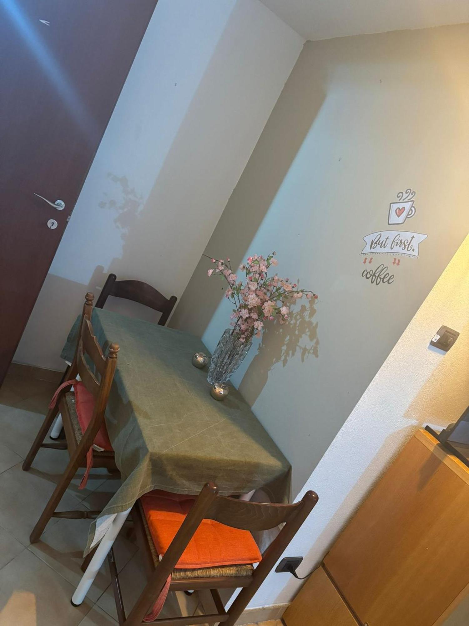 Private Room With Independent Entrance Arcore Ngoại thất bức ảnh