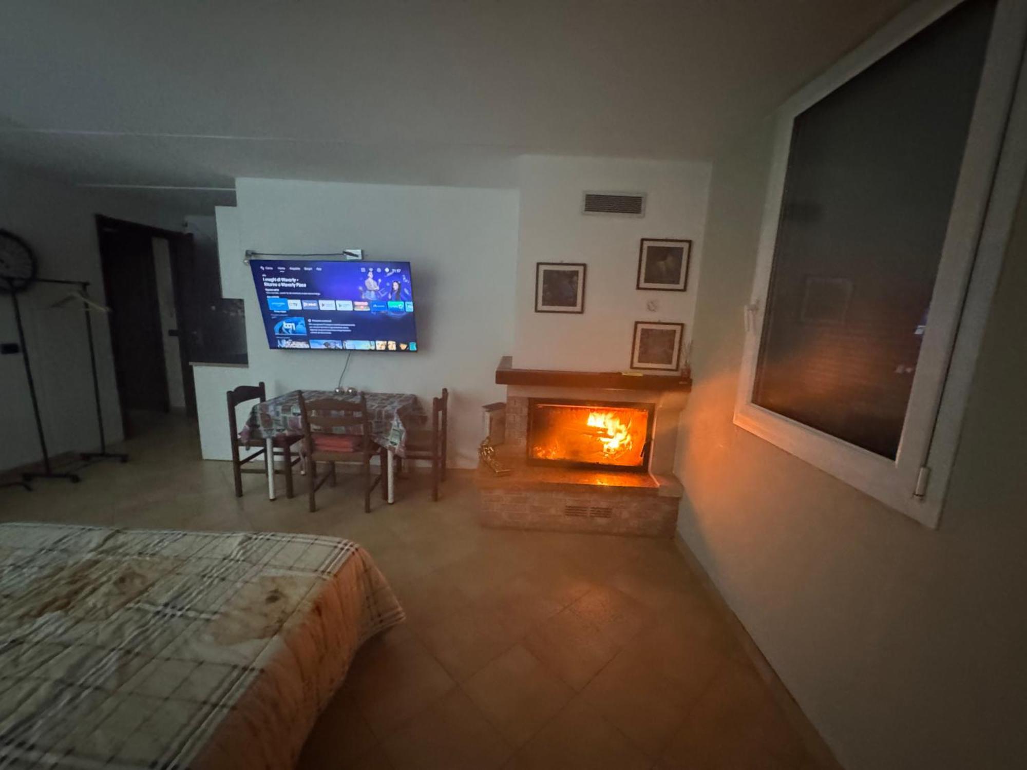 Private Room With Independent Entrance Arcore Ngoại thất bức ảnh